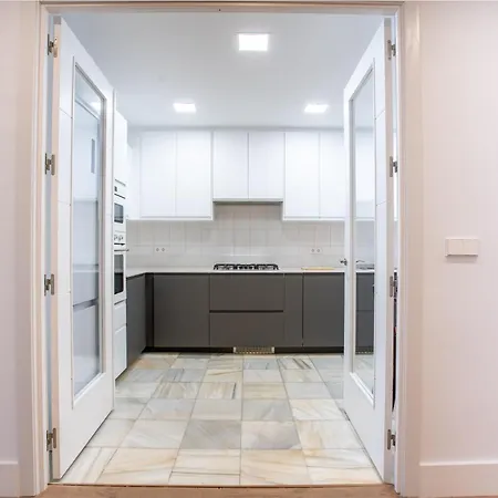 Apartment Llorenzu El Santu - Vistas Al Mar - 4 Hab Y 3 Banos - Vut-6322-as Gijon