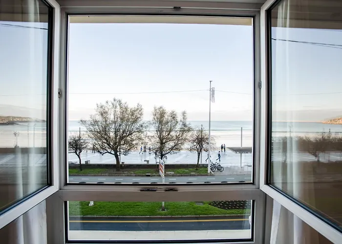 Llorenzu El Santu - Vistas Al Mar - 4 Hab Y 3 Banos - Vut-6322-as Apartamento Gijón