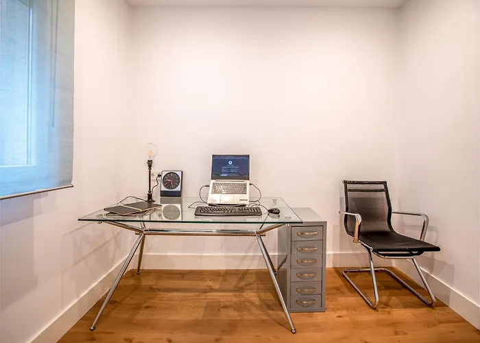 Llorenzu El Santu - Vistas Al Mar - 4 Hab Y 3 Banos - Vut-6322-as Gijón