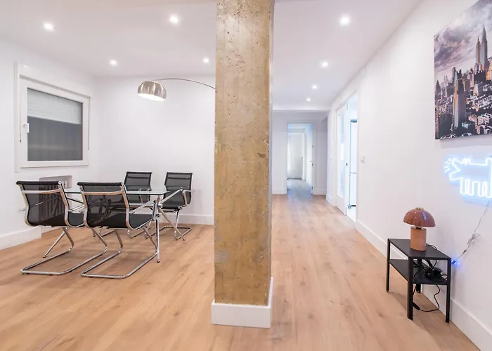 Apartamento Llorenzu El Santu - Vistas Al Mar - 4 Hab Y 3 Banos - Vut-6322-as Gijón