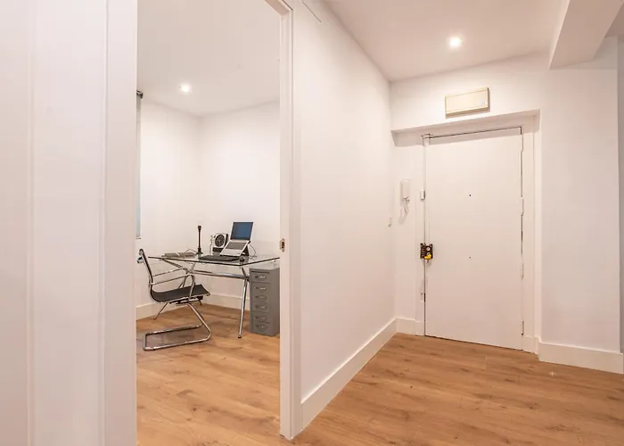 Llorenzu El Santu - Vistas Al Mar - 4 Hab Y 3 Banos - Vut-6322-as Gijón